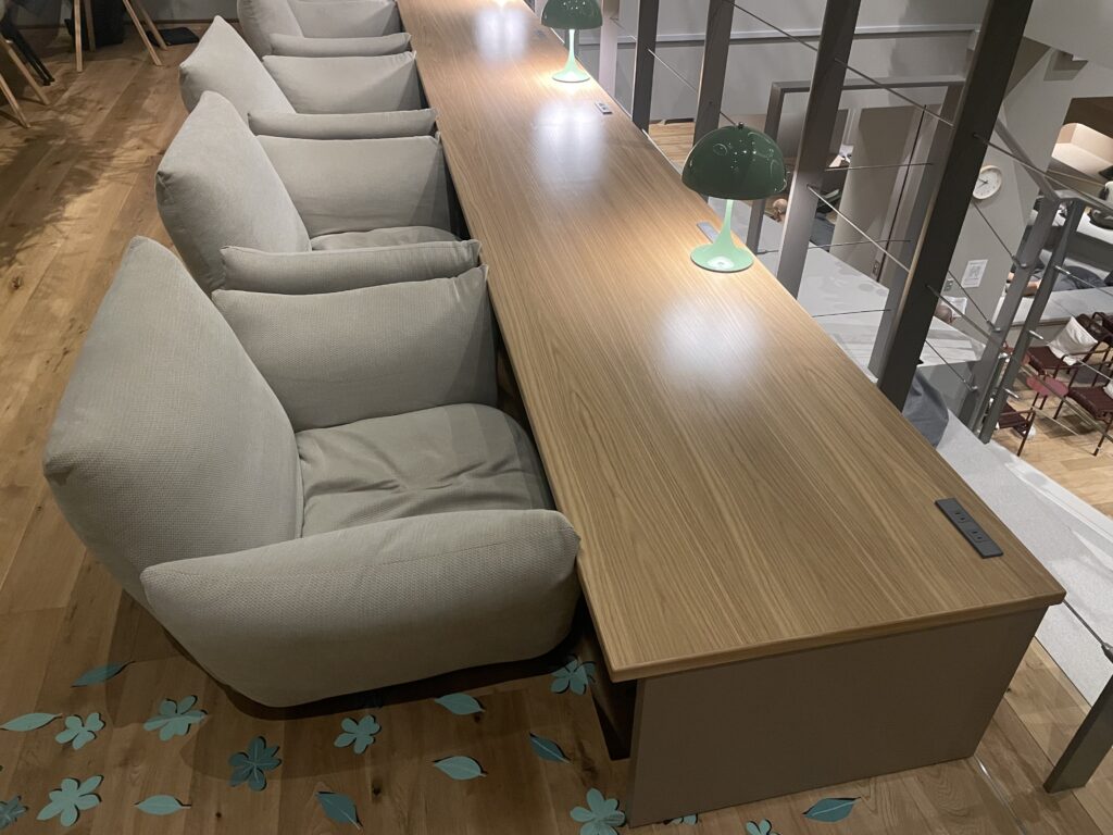 リラックスラウンジ